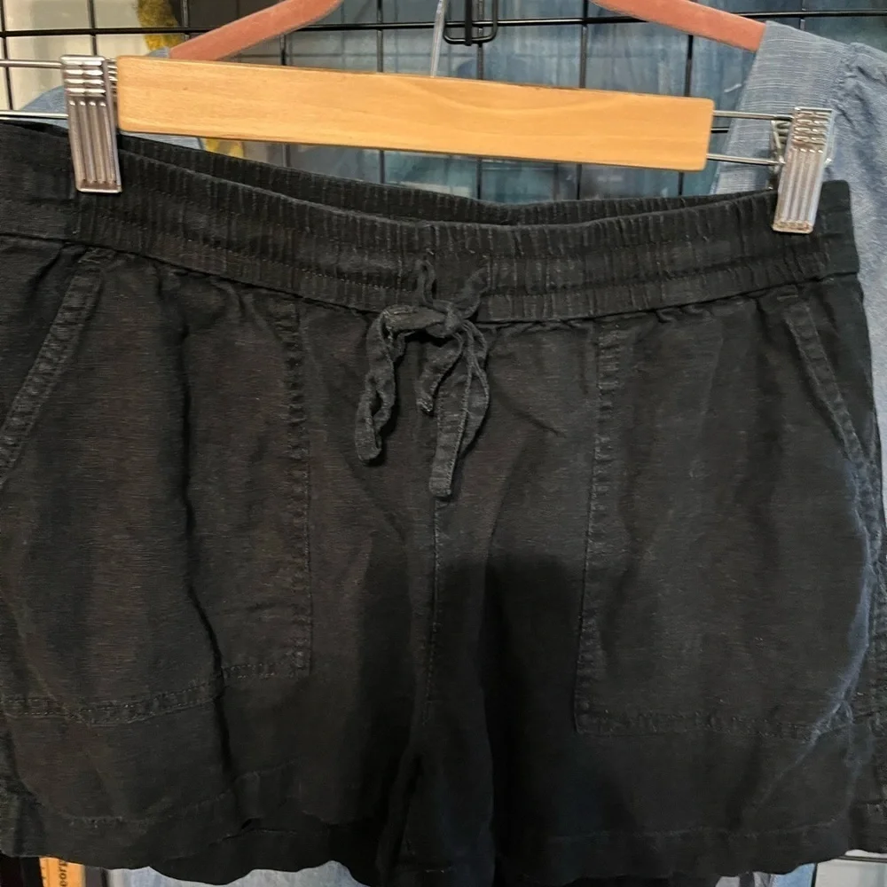 J. Crew Women's Black Linen feel Shorts
